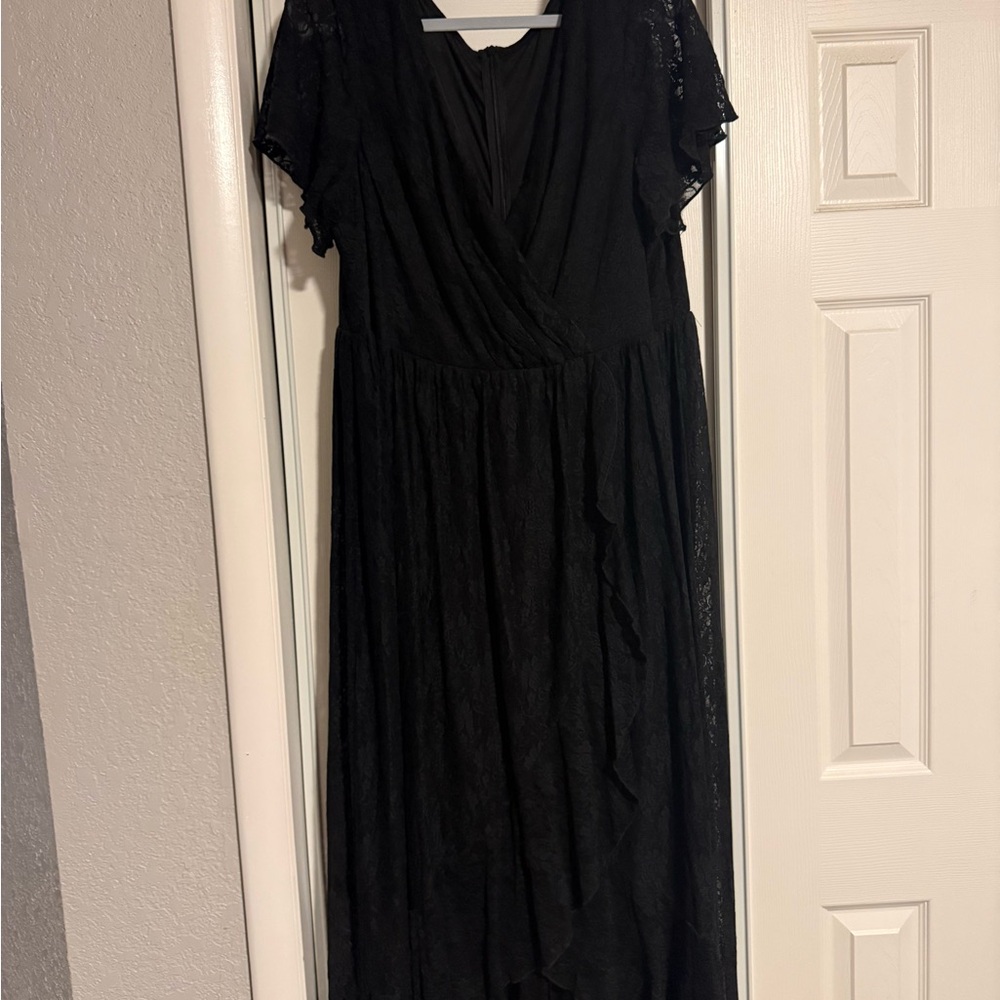 Elegant Black Lace Dress